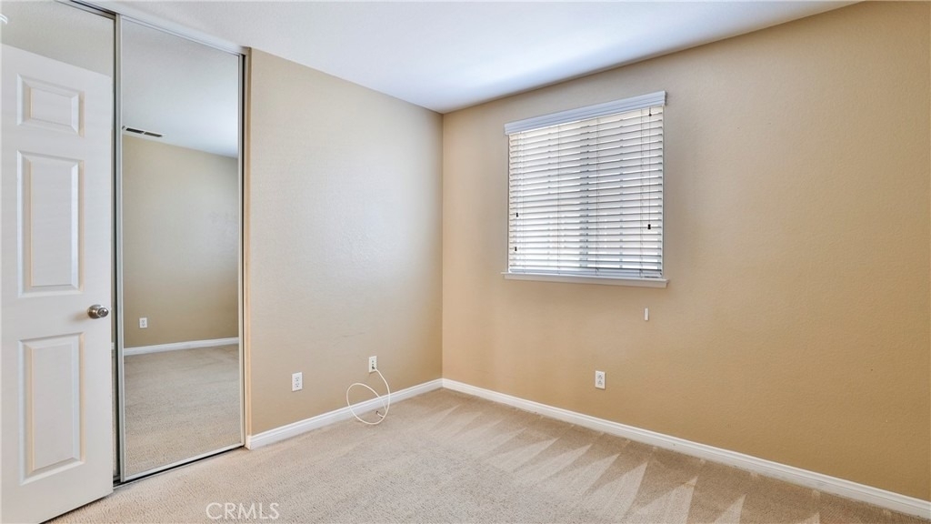 1765 Yvonne Court - Photo 30