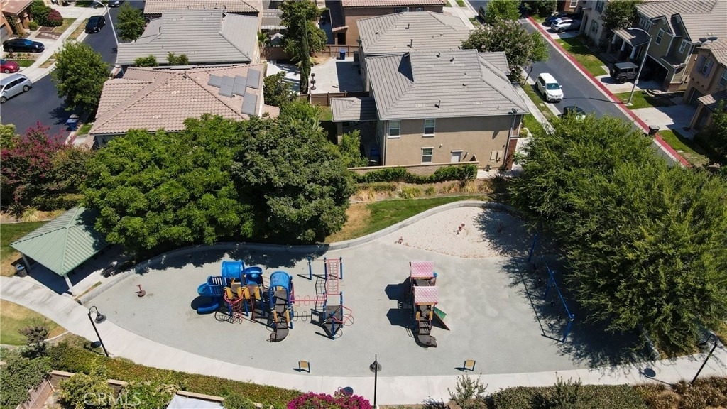 1765 Yvonne Court - Photo 55
