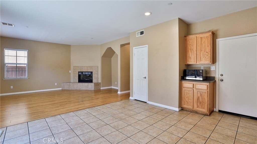1765 Yvonne Court - Photo 14