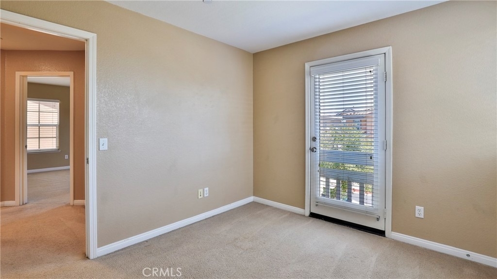 1765 Yvonne Court - Photo 35