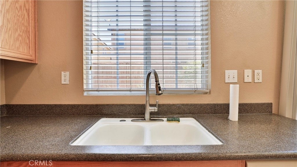 1765 Yvonne Court - Photo 18