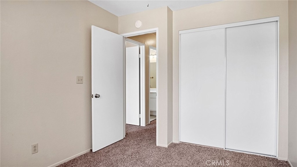 26342 Snowden Avenue - Photo 25