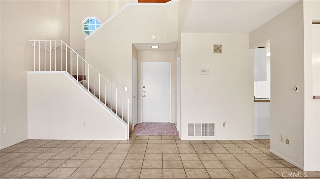 26342 Snowden Avenue - Photo 3