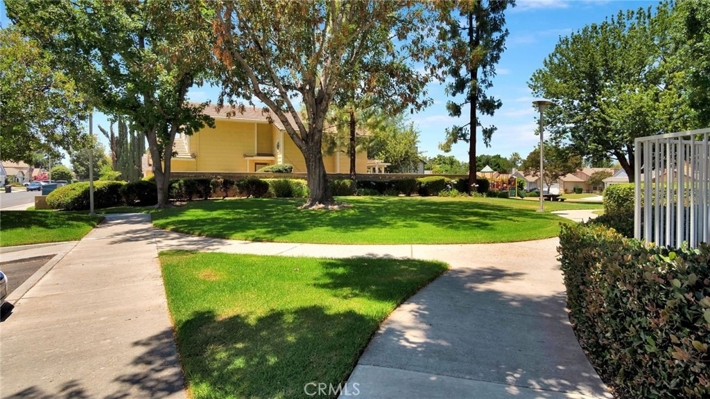 26342 Snowden Avenue - Photo 31