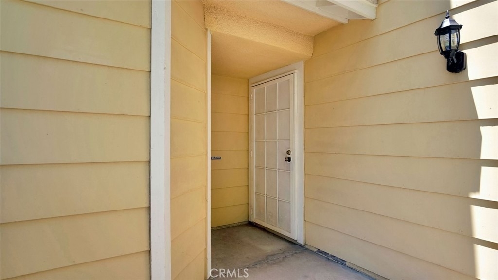 26342 Snowden Avenue - Photo 34