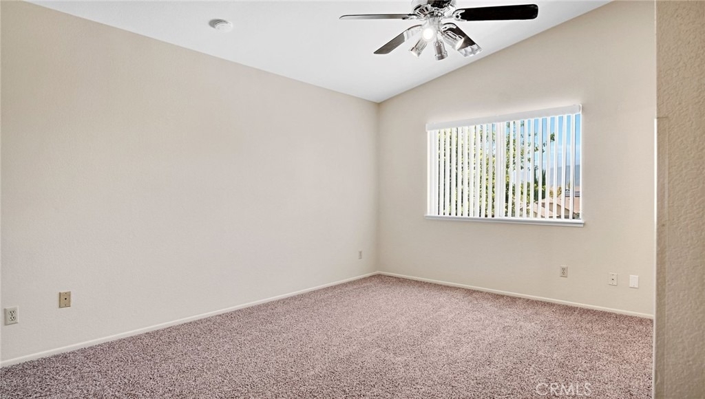 26342 Snowden Avenue - Photo 15