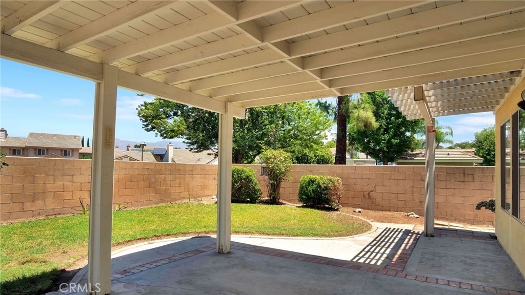 26342 Snowden Avenue - Photo 35