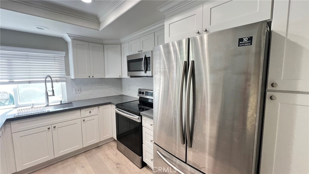 5578 Cajon - Photo 8