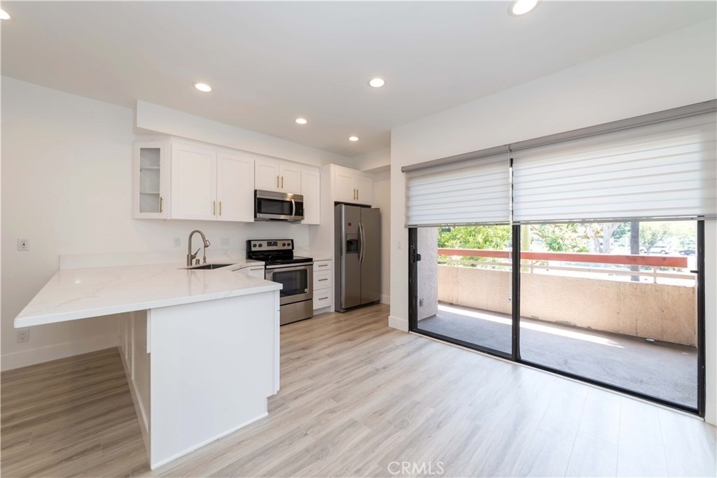 941 W Carson - Photo 5