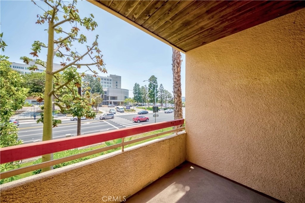 941 W Carson - Photo 16