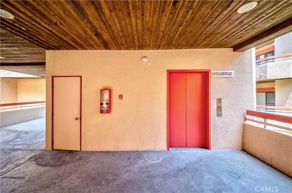 941 W Carson - Photo 18