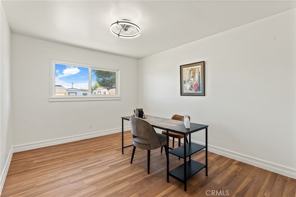 9925 Redwood - Photo 9
