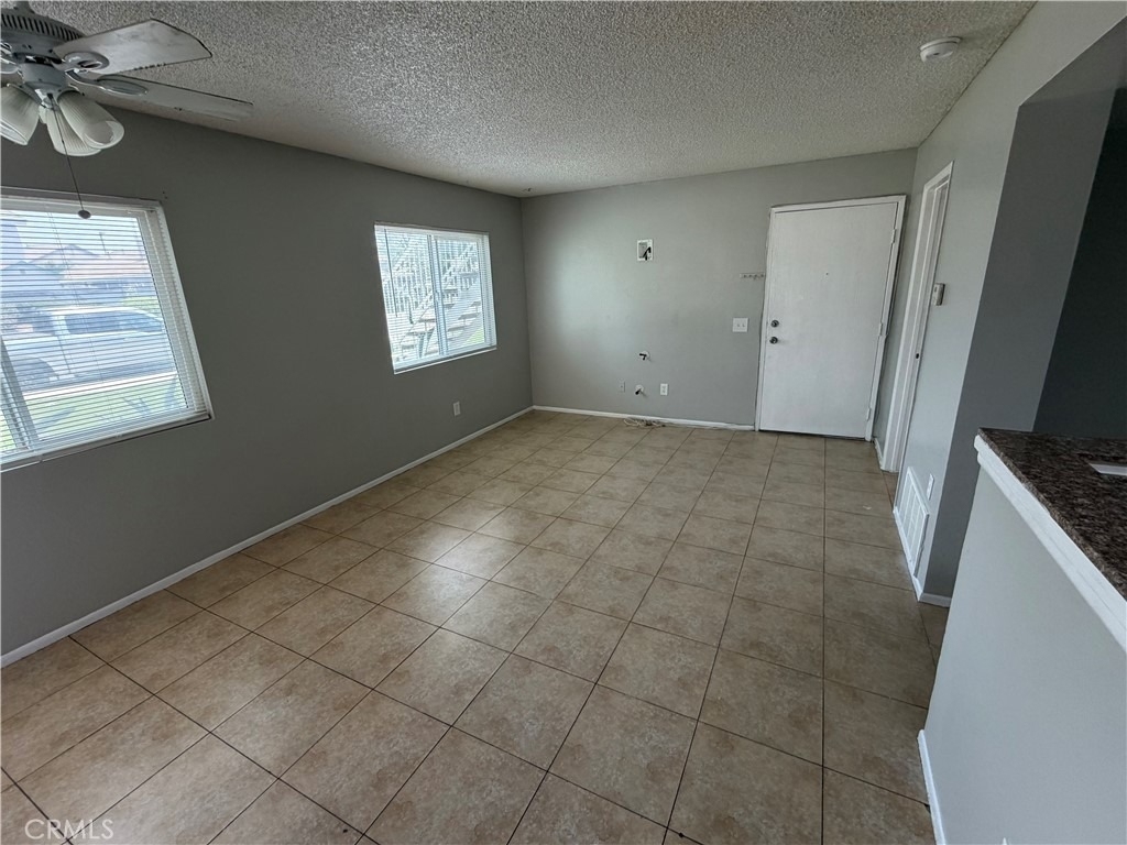 3732 Oak Creek - Photo 4
