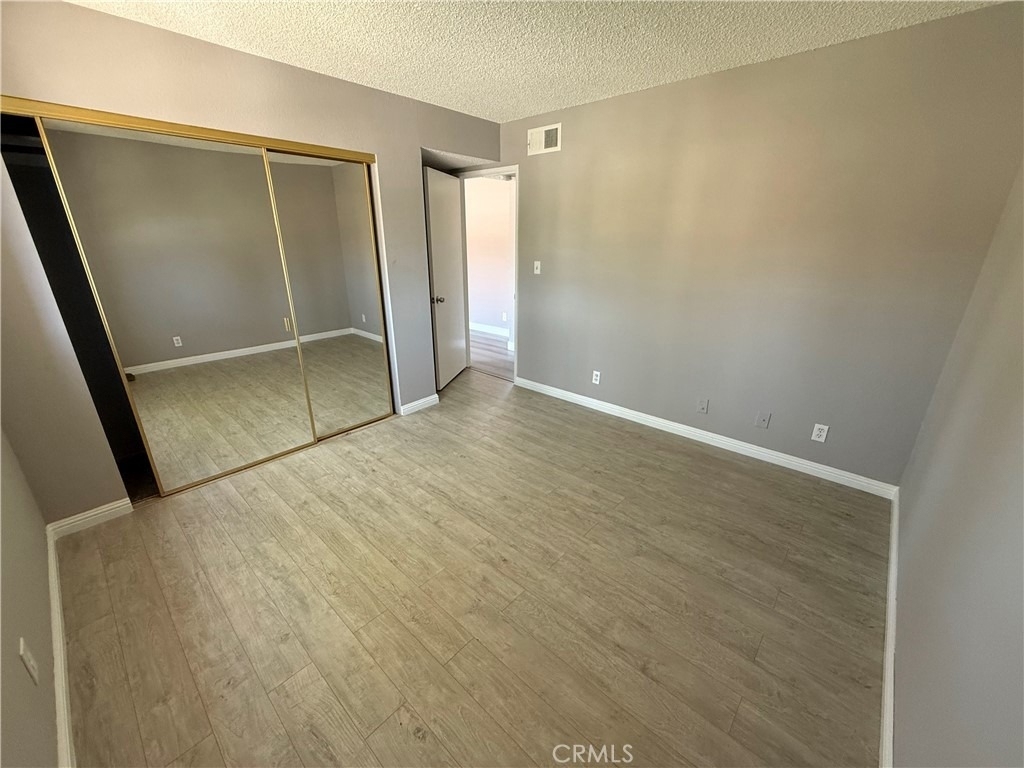 211 Magnolia - Photo 3