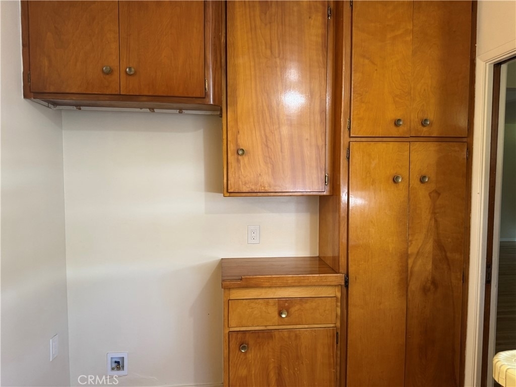 831 W Harvard Place - Photo 10