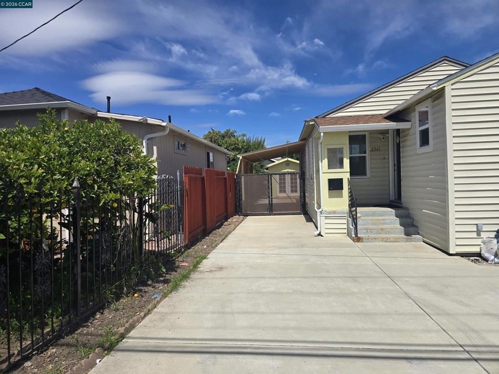 2361 17th St - Photo 0