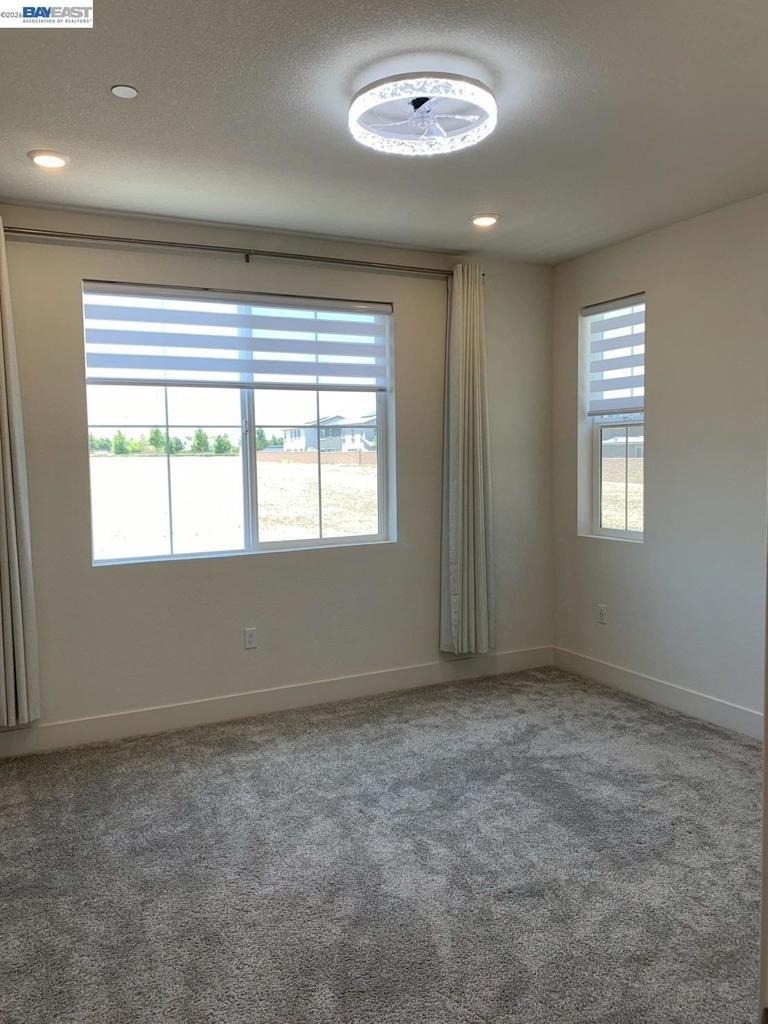 7149 Diamond Ave - Photo 9