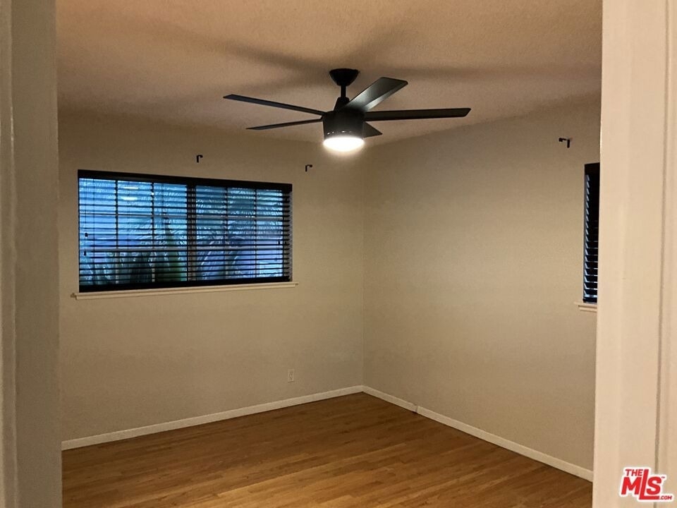 2963 Glencrest Street - Photo 8