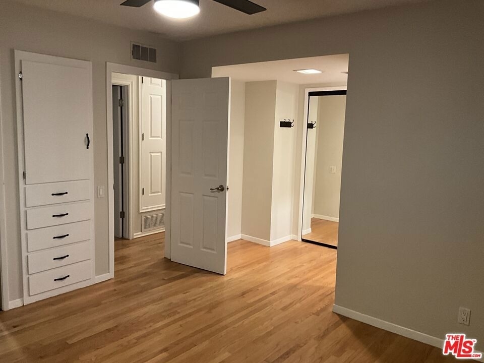 2963 Glencrest Street - Photo 9