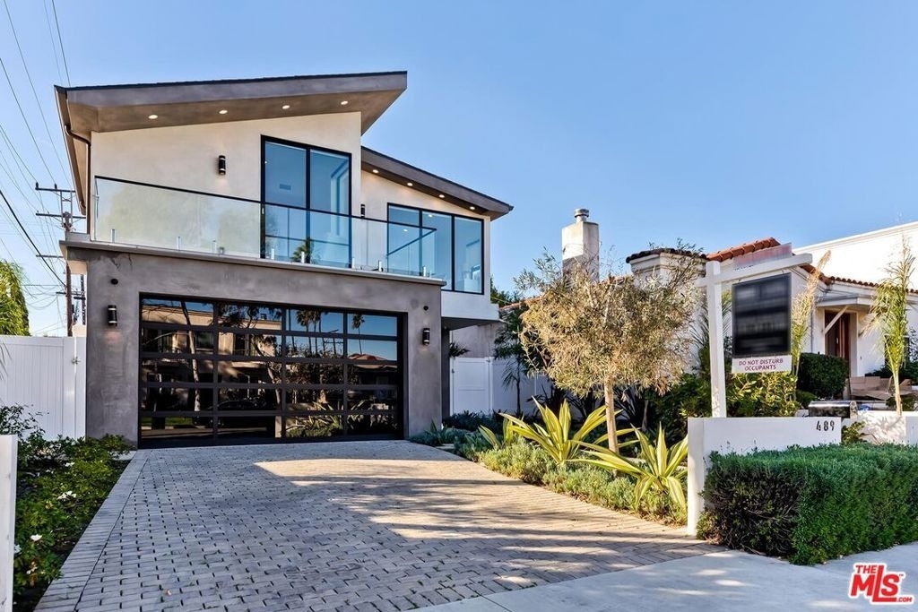 489 S Willaman Drive - Photo 1