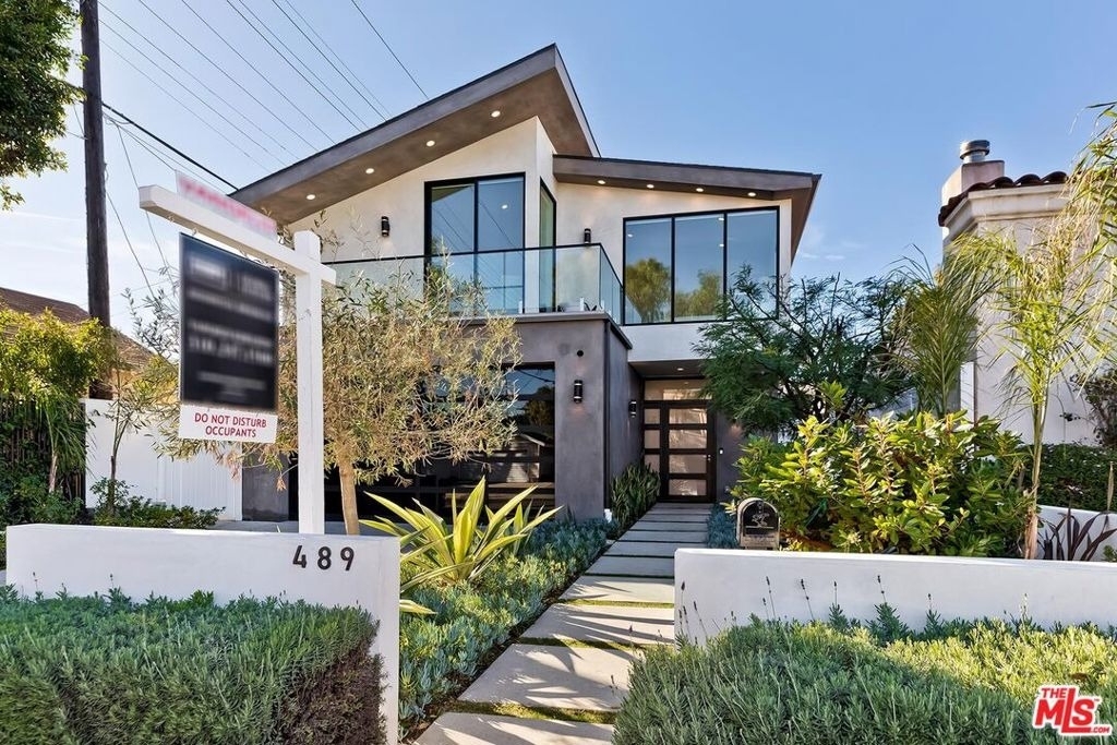 489 S Willaman Drive - Photo 2