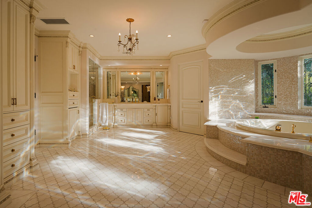 1008 Lexington Road - Photo 18