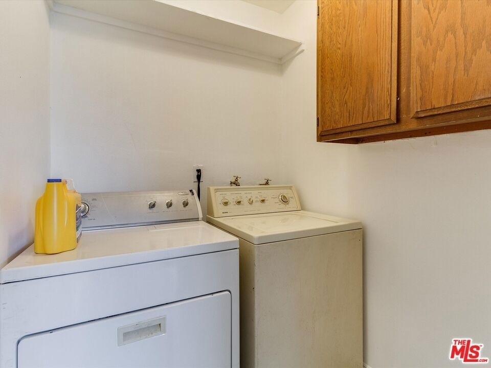 17100 Barneston Street - Photo 13