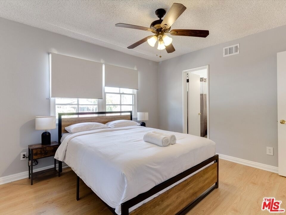 17100 Barneston Street - Photo 22