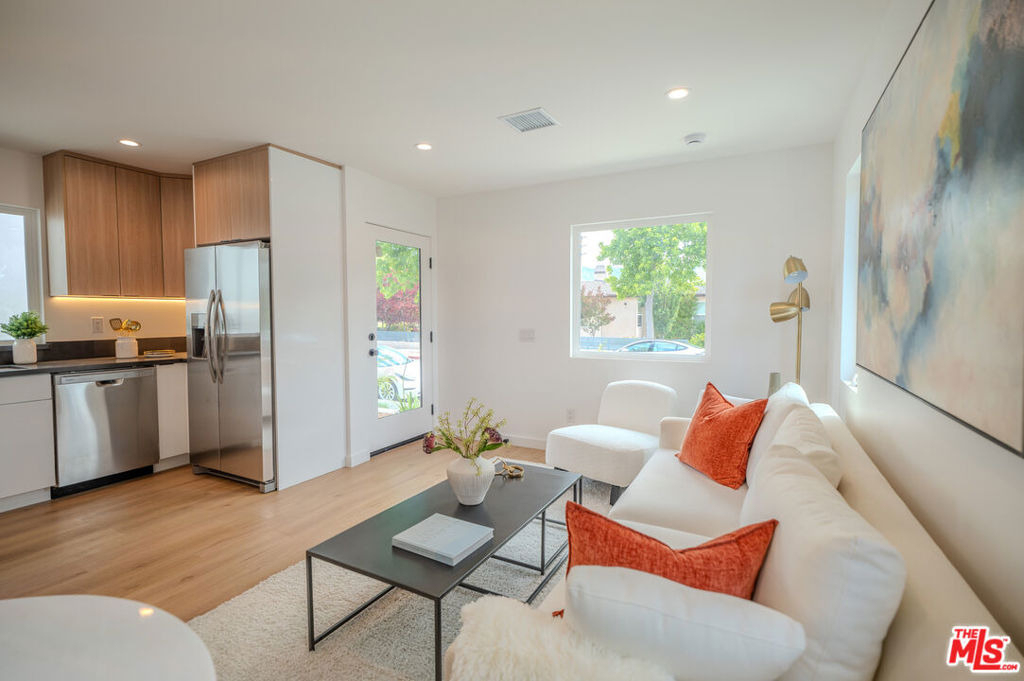 1139 Lima Street - Photo 4