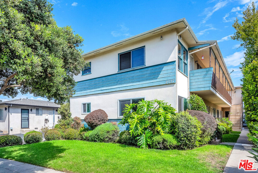 2027 Euclid Street - Photo 1