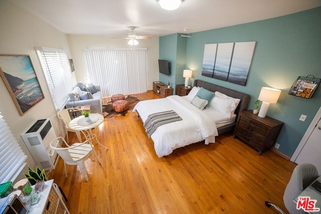 26 Breeze Avenue - Photo 2
