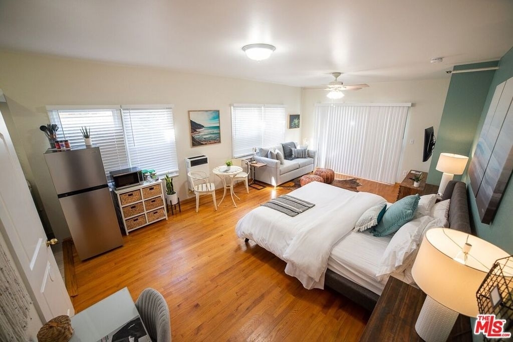 26 Breeze Avenue - Photo 3