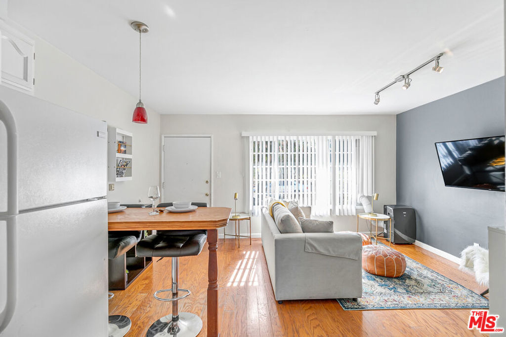 313 Mildred Avenue - Photo 4