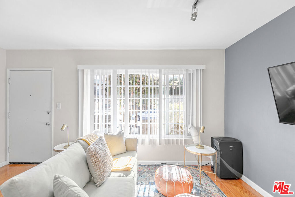 313 Mildred Avenue - Photo 1