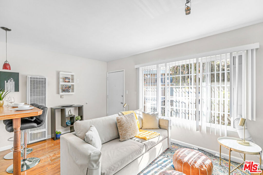 313 Mildred Avenue - Photo 2