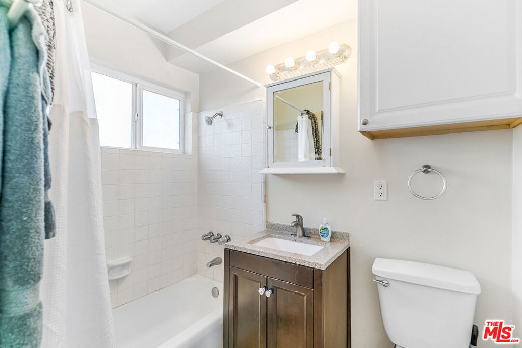 313 Mildred Avenue - Photo 13
