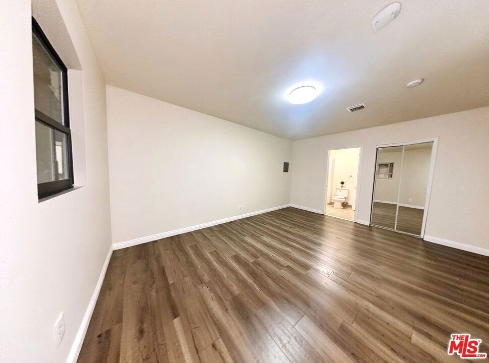 4343 W 4th Street - Photo 5