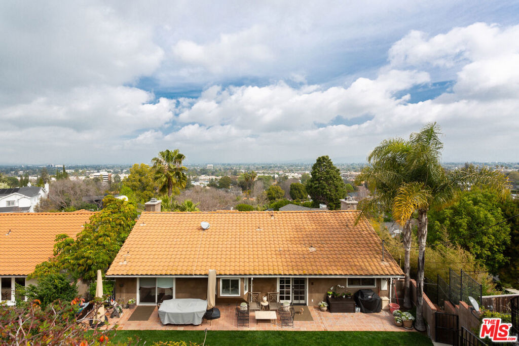 13902 Valley Vista - Photo 20
