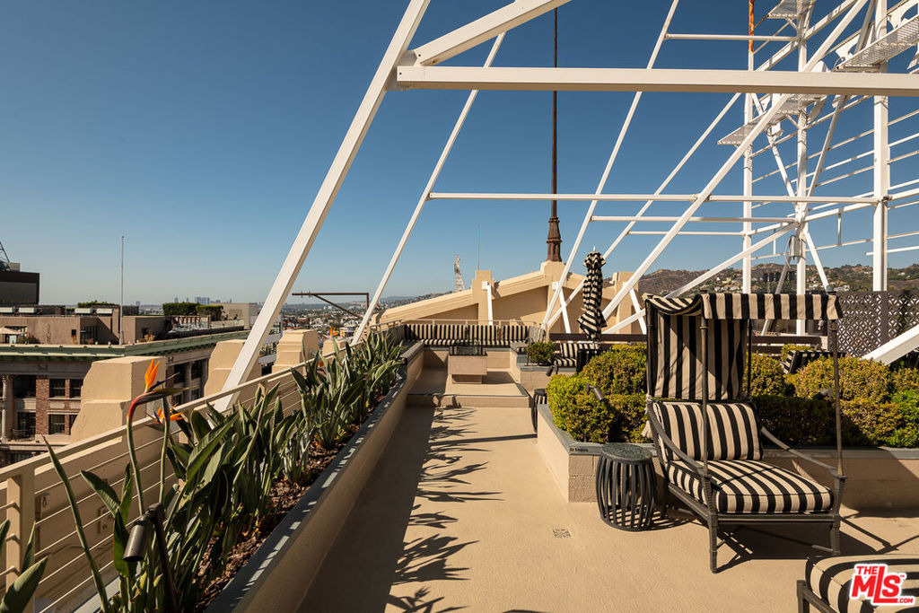 6253 Hollywood Boulevard - Photo 37