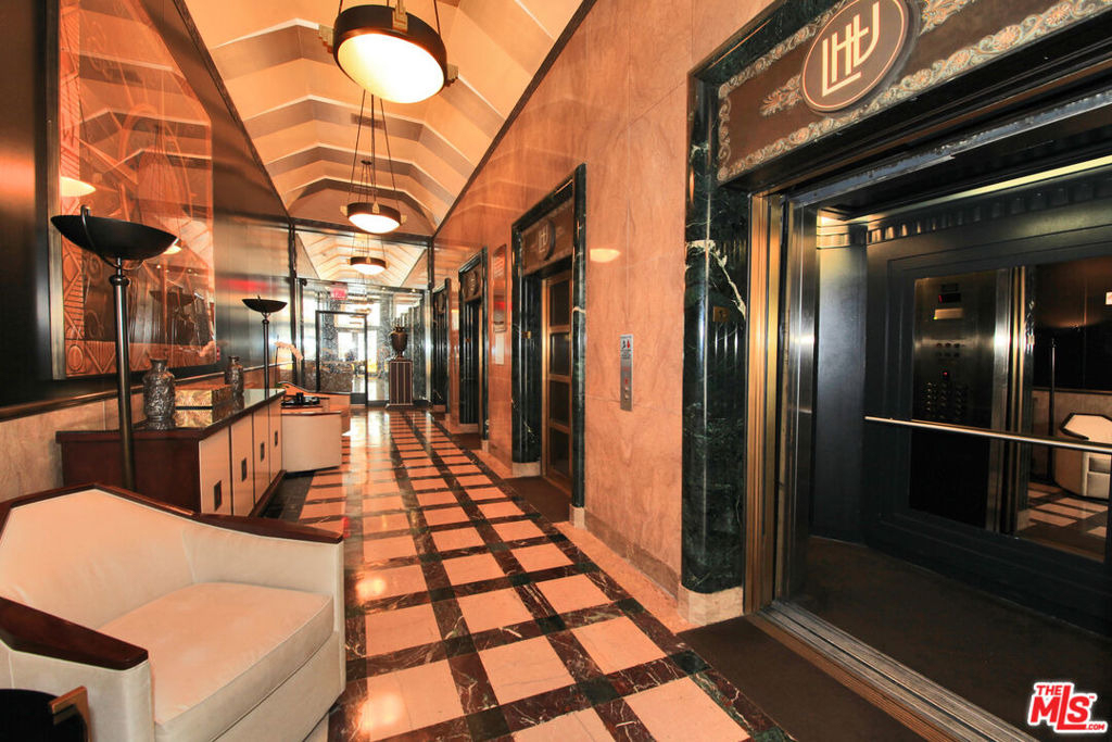 6253 Hollywood Boulevard - Photo 4