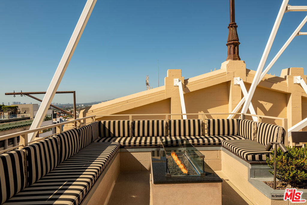 6253 Hollywood Boulevard - Photo 40