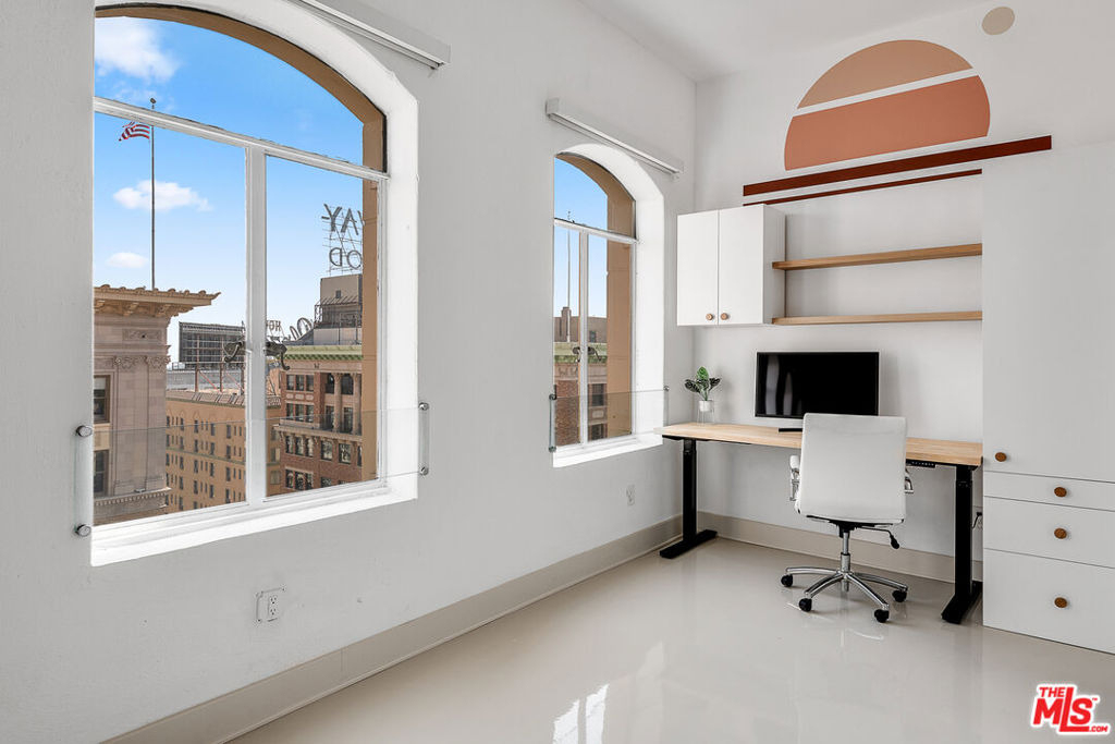 6253 Hollywood Boulevard - Photo 21