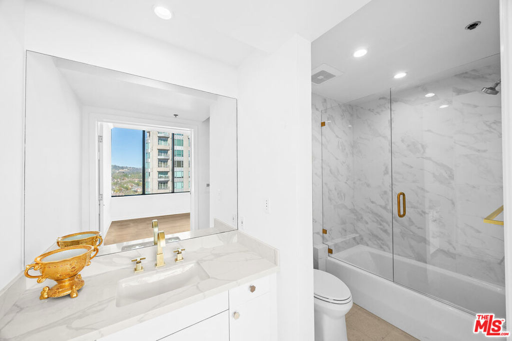 10724 Wilshire Boulevard - Photo 40