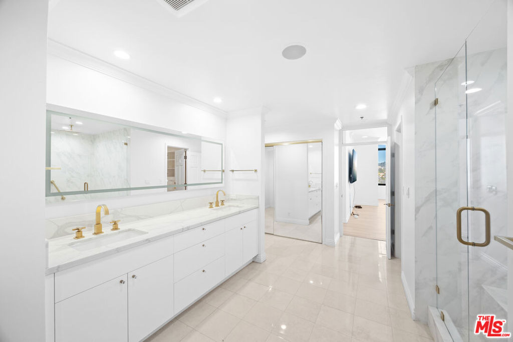 10724 Wilshire Boulevard - Photo 29