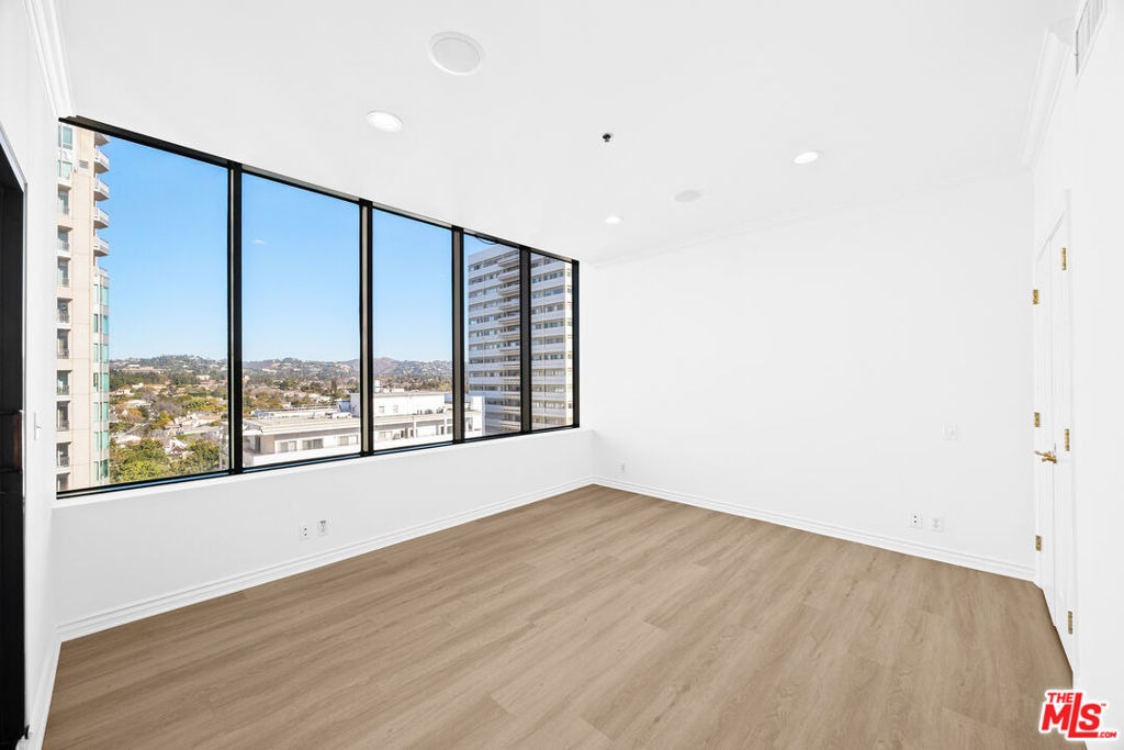 10724 Wilshire Boulevard - Photo 37