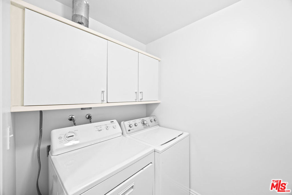 10724 Wilshire Boulevard - Photo 43