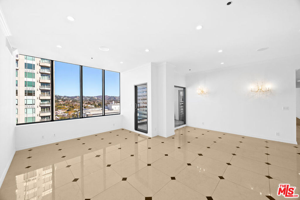 10724 Wilshire Boulevard - Photo 11
