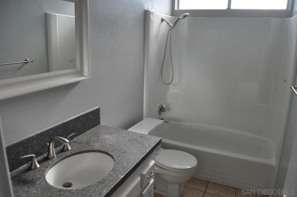6808 Hyde Park Drive - Photo 8