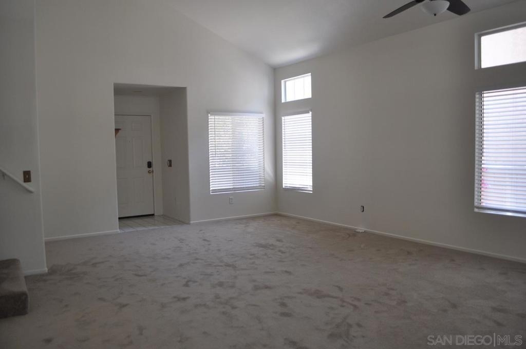 1518 Shoreacres Drive - Photo 4