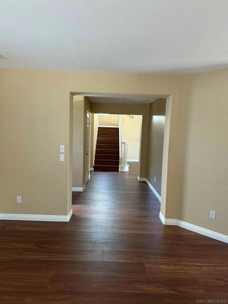 2552 Valley Waters Ct - Photo 18